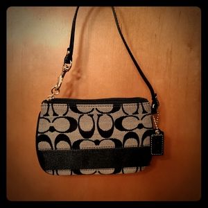 Coach Signature C Wristlet